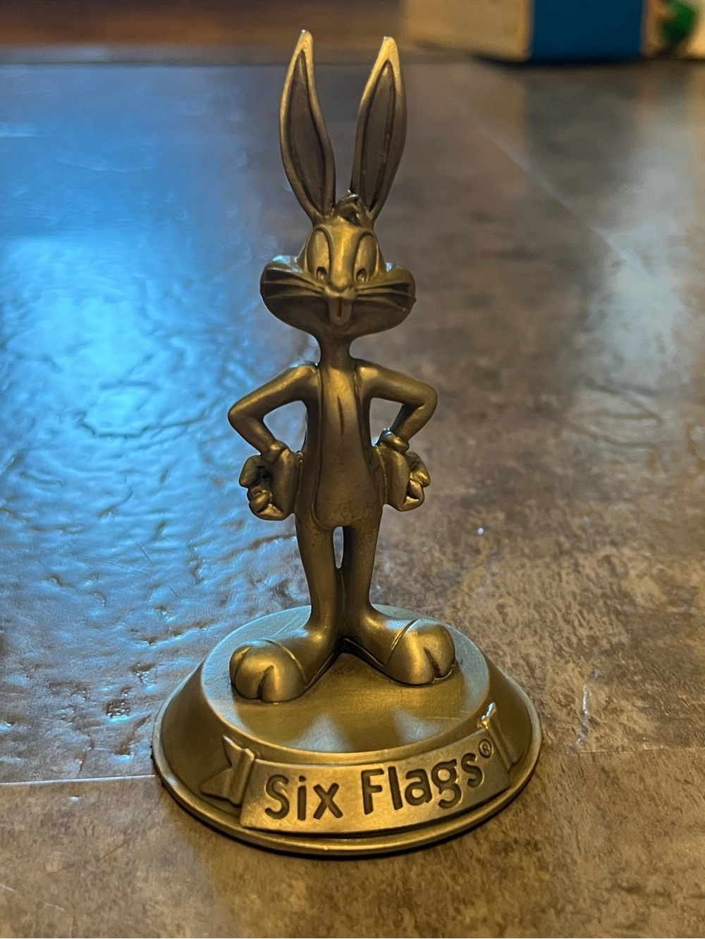1993 Bugs Bunny Solid Metal Six Flags Figurine (Looney Tunes)